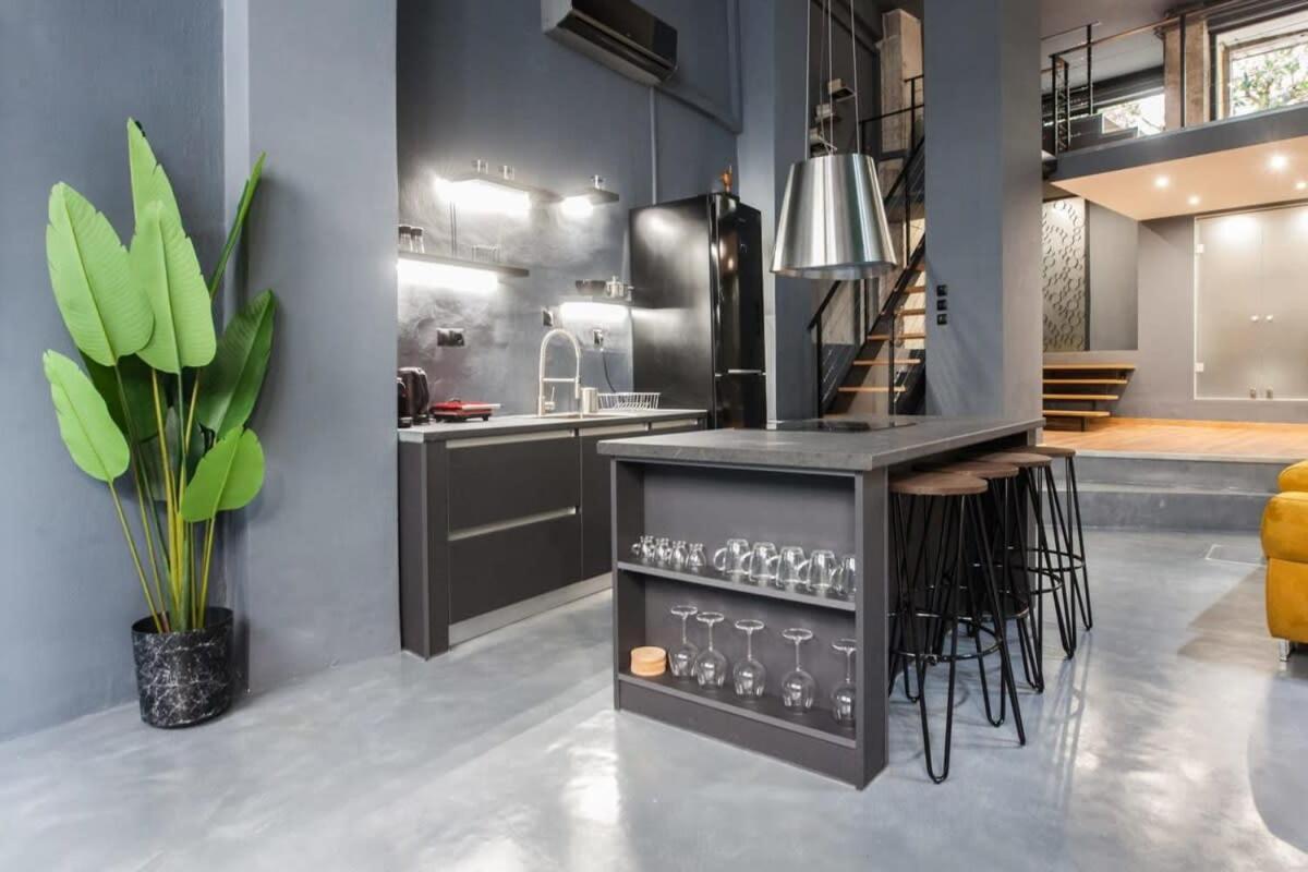 Trendy Industrial Apt Next To Museum Of Acropolis Αθήνα Εξωτερικό φωτογραφία